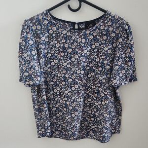 W5 Women's Floral Blue Sparkle Top